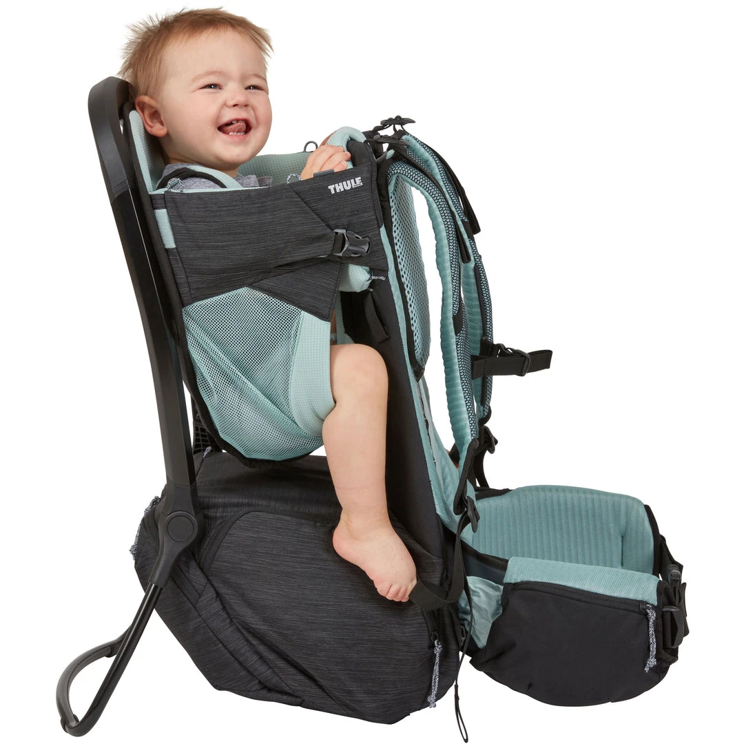 CAMP & HIKE Thule Sapling Child Carrier 11 CAMP & HIKE Thule Sapling Child Carrier