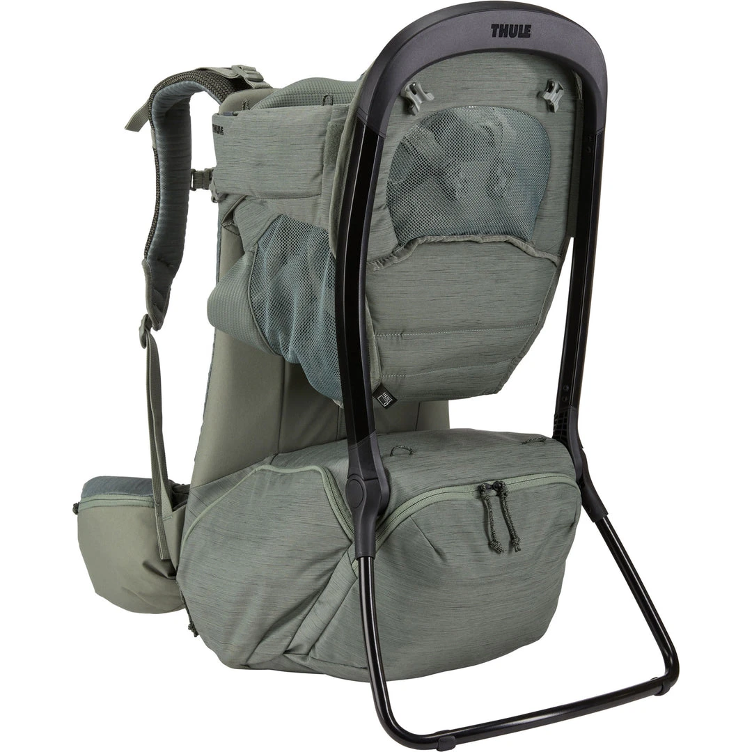 CAMP & HIKE Thule Sapling Child Carrier 3 CAMP & HIKE Thule Sapling Child Carrier