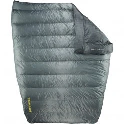 Therm-A-Rest Vela 20 Degree Double Wide Down Quilt