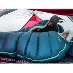 Therm-A-Rest Hyperion 20 Degree Down Sleeping Bag CAMP & HIKE