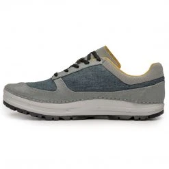CAMP & HIKE Astral Hemp Donner Shoes