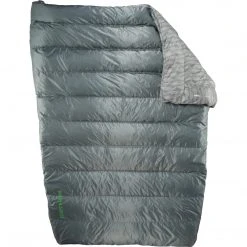 Therm-A-Rest Vela 32 Degree Double Wide Down Quilt