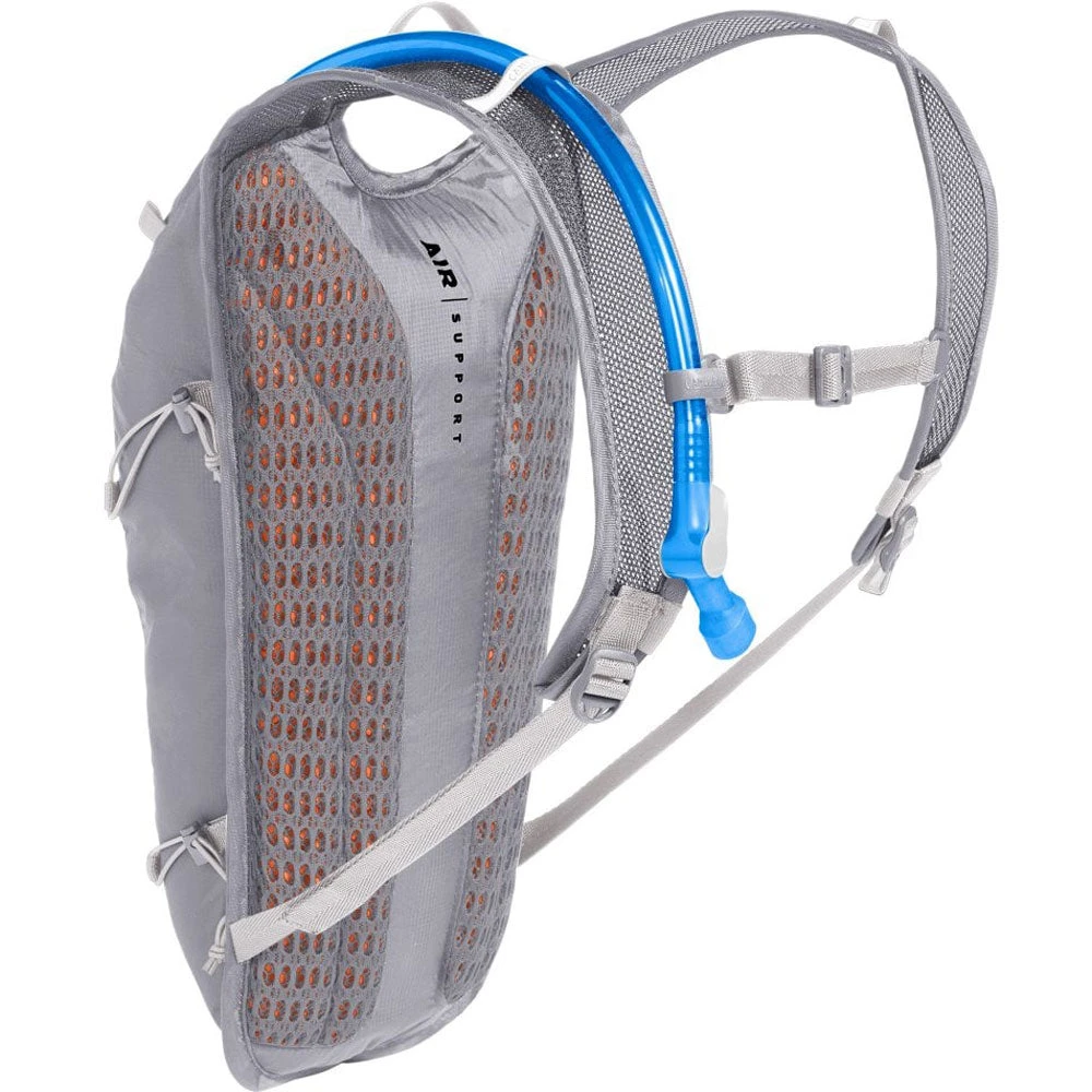 CAMP & HIKE Camelbak Classic Light 70 Oz. Hydration Backpack 4 CAMP & HIKE Camelbak Classic Light 70 Oz. Hydration Backpack